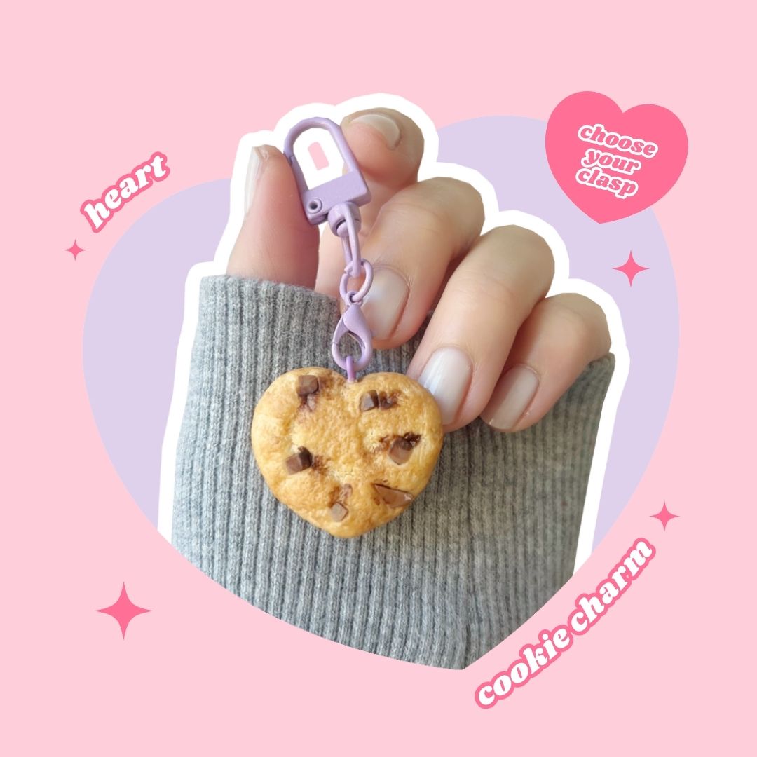 heart shaped chocolate chip cookie keyring